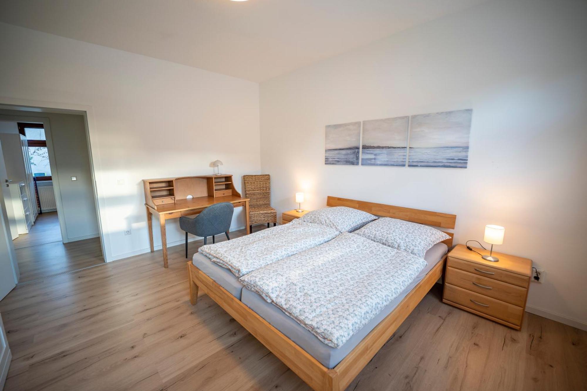 Haus Unterm Mammutbaum - Elberadweg Lägenhet Magdeburg Exteriör bild